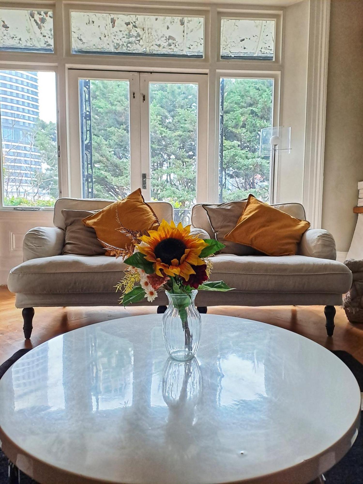 New Luxury 2 Bed 2 Bath Flat E14 Appartamento
