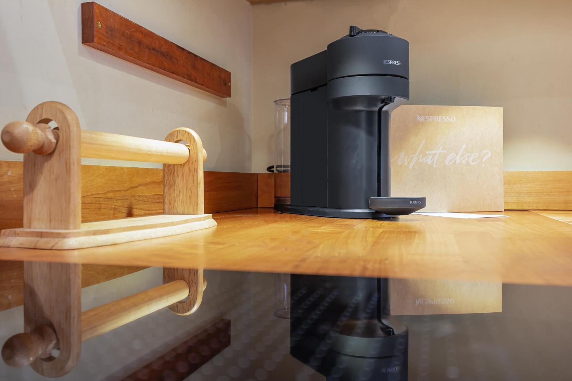 Appartamento New Luxury 2 Bed 2 Bath Flat E14 *